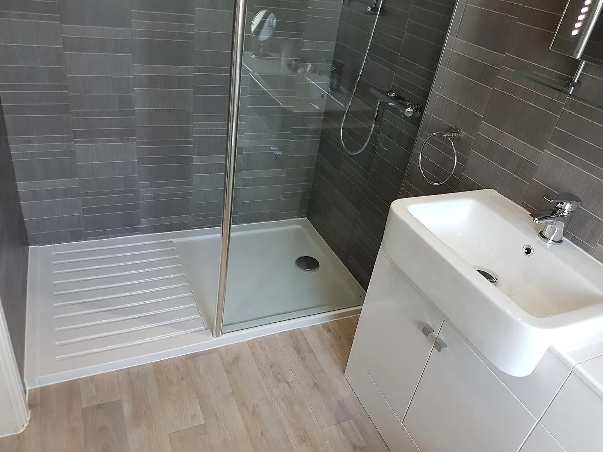 Beach Lodge Bournemouth Bed & Breakfast